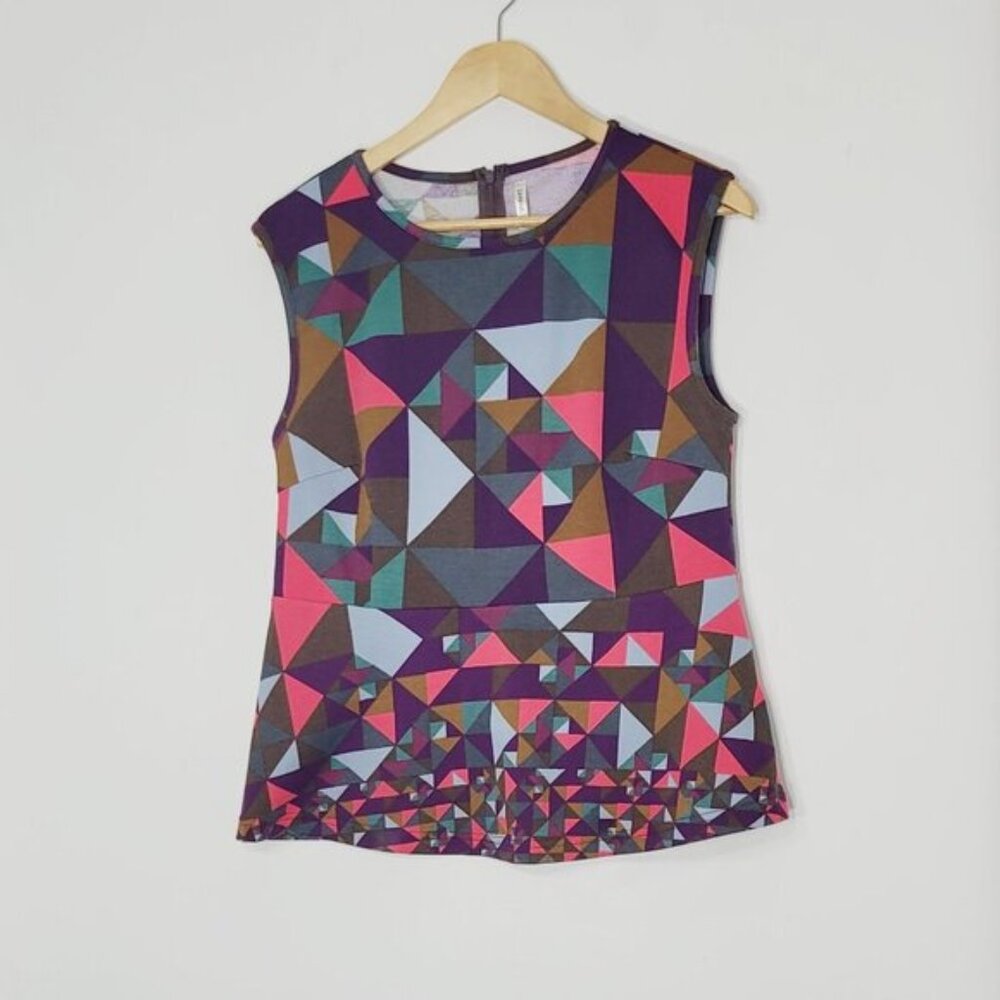 Lavand. Women's Multicolor Geometric Print Sleeveless Back Zip Peplum Top Sz XL